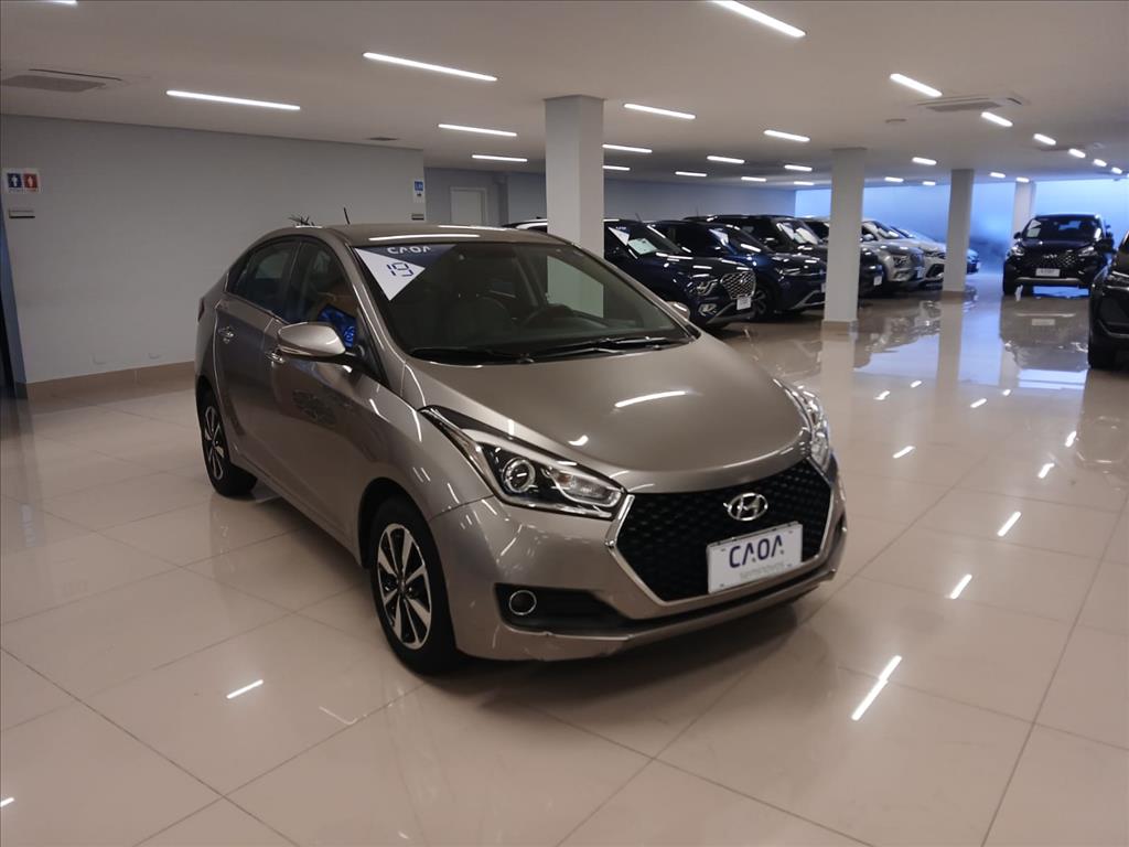 Hyundai-HB20S-1.6 PREMIUM 16V FLEX 4P AUTOMÁTICO