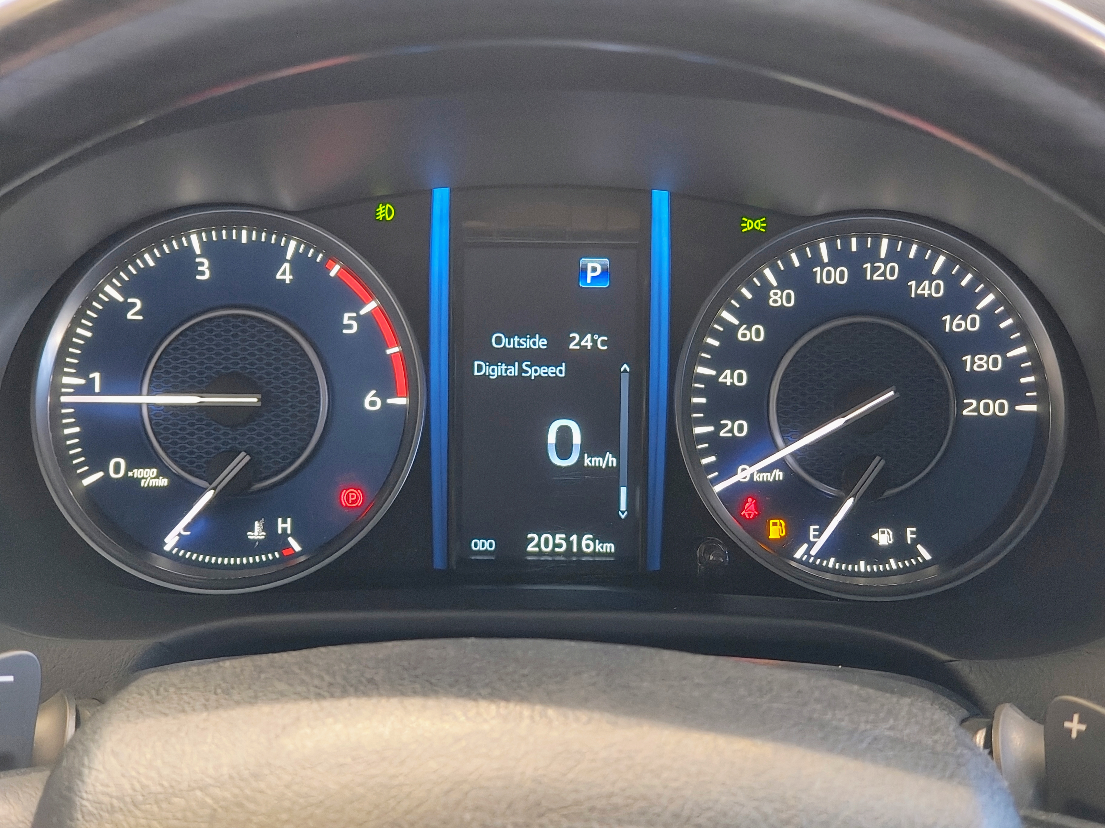 HILUX SW4 2.8 D-4D TURBO DIESEL SRX 7L 4X4 AUTOMÁTICO13