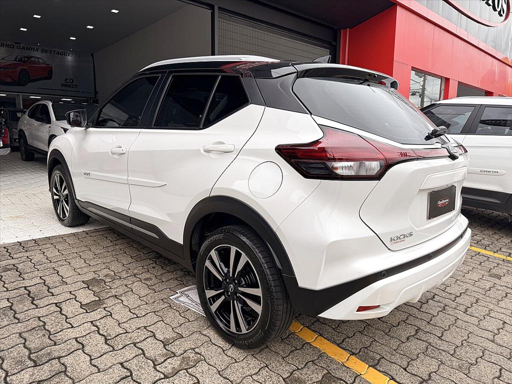 Nissan Kicks - 1.6 16V FLEXSTART EXCLUSIVE XTRONIC