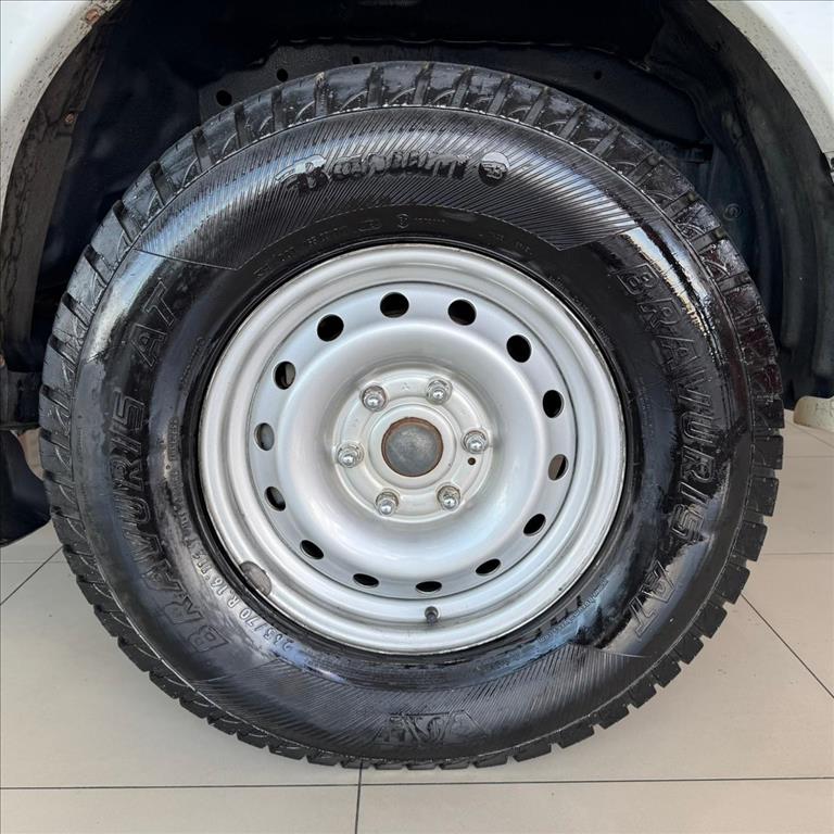 Mitsubishi-L200 TRITON-2.4 16V TURBO DIESEL GL CD 4X4 MANUAL