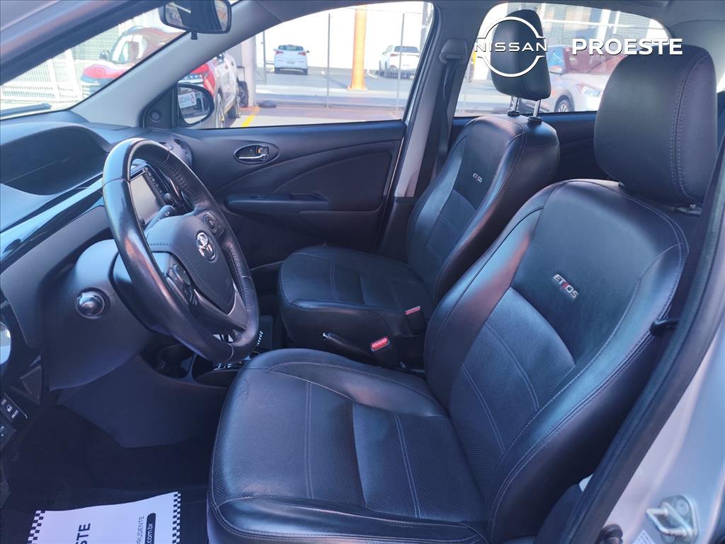 ETIOS 1.5 PLATINUM SEDAN 16V FLEX 4P AUTOMÁTICO7