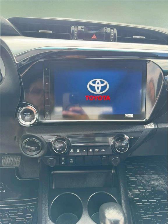 HILUX 2.8 D-4D TURBO DIESEL CD SRV 4X4 AUTOMÁTICO7