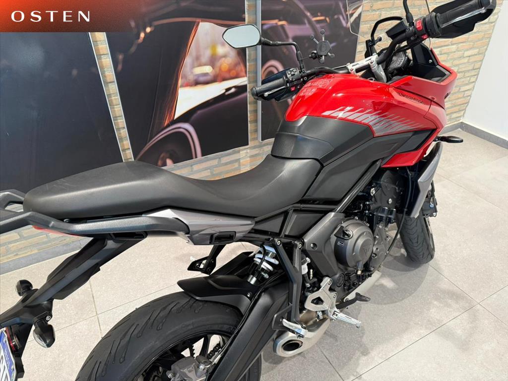 TRIUMPH-TIGER-660 SPORT