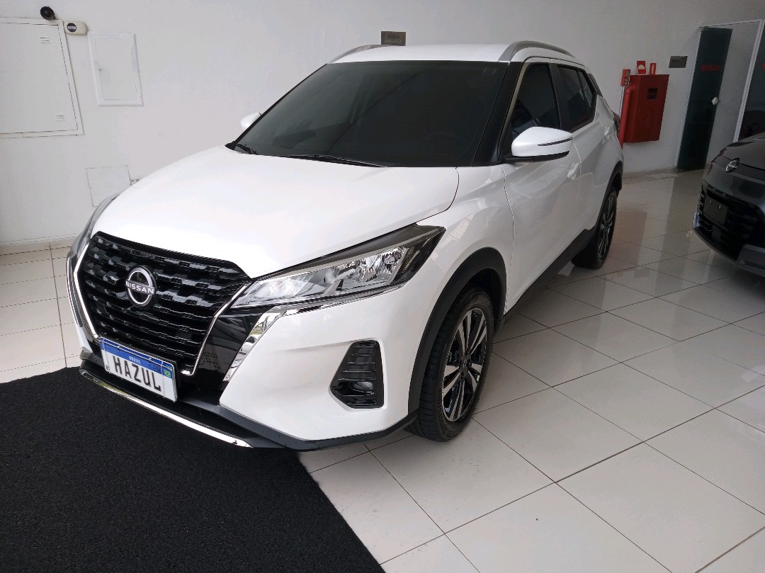 KICKS PLAY 1.6 16V FLEXSTART SENSE XTRONIC