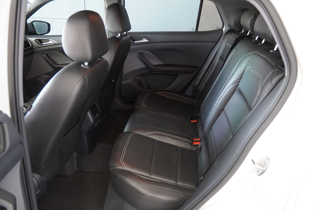 T-CROSS 1.0 200 TSI TOTAL FLEX AUTOMÁTICO10
