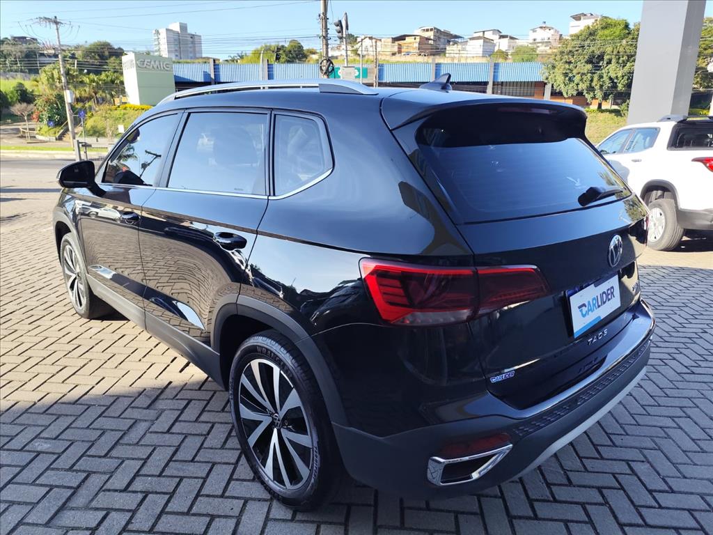 TAOS 1.4 250 TSI TOTAL FLEX HIGHLINE AUTOMÁTICO5