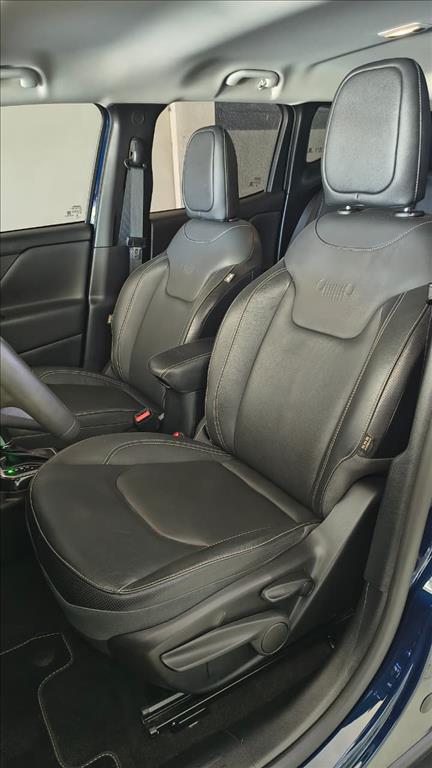 RENEGADE 1.3 T270 TURBO FLEX LONGITUDE AT69