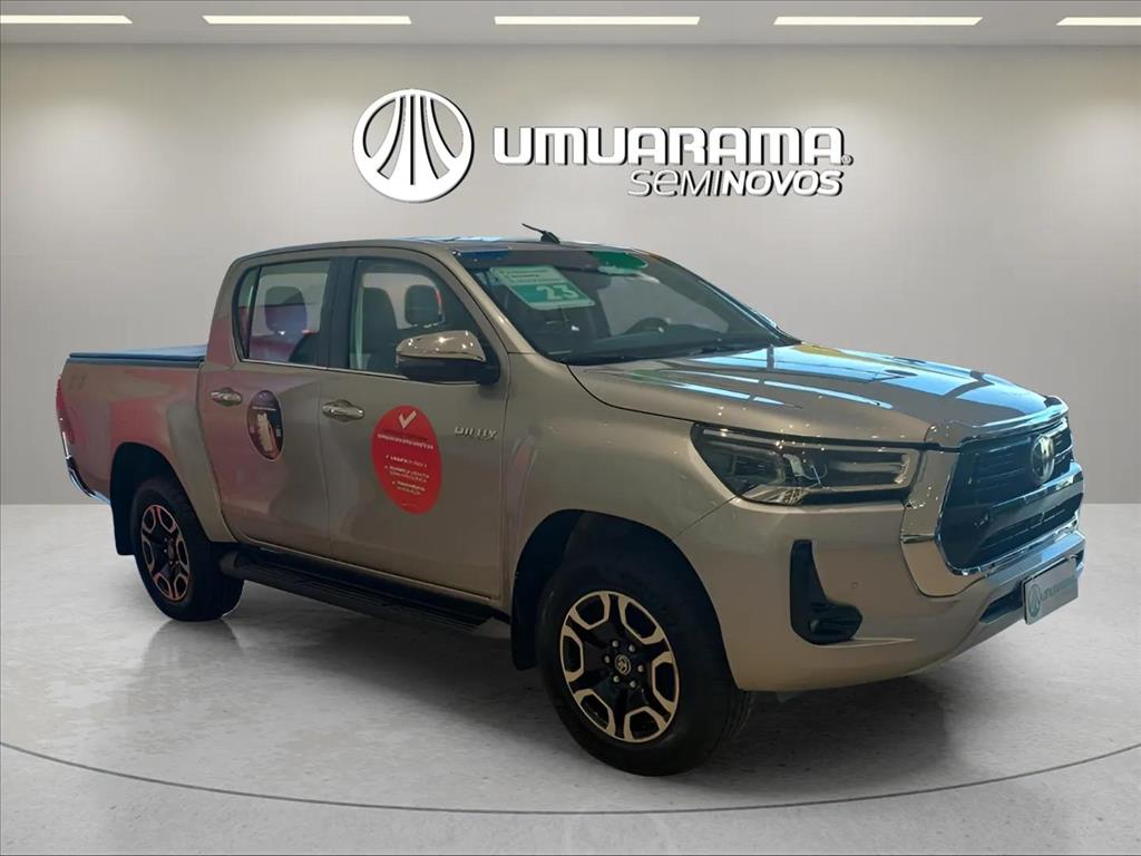HILUX 2.8 D-4D TURBO DIESEL CD SRX 4X4 AUTOMÁTICO4