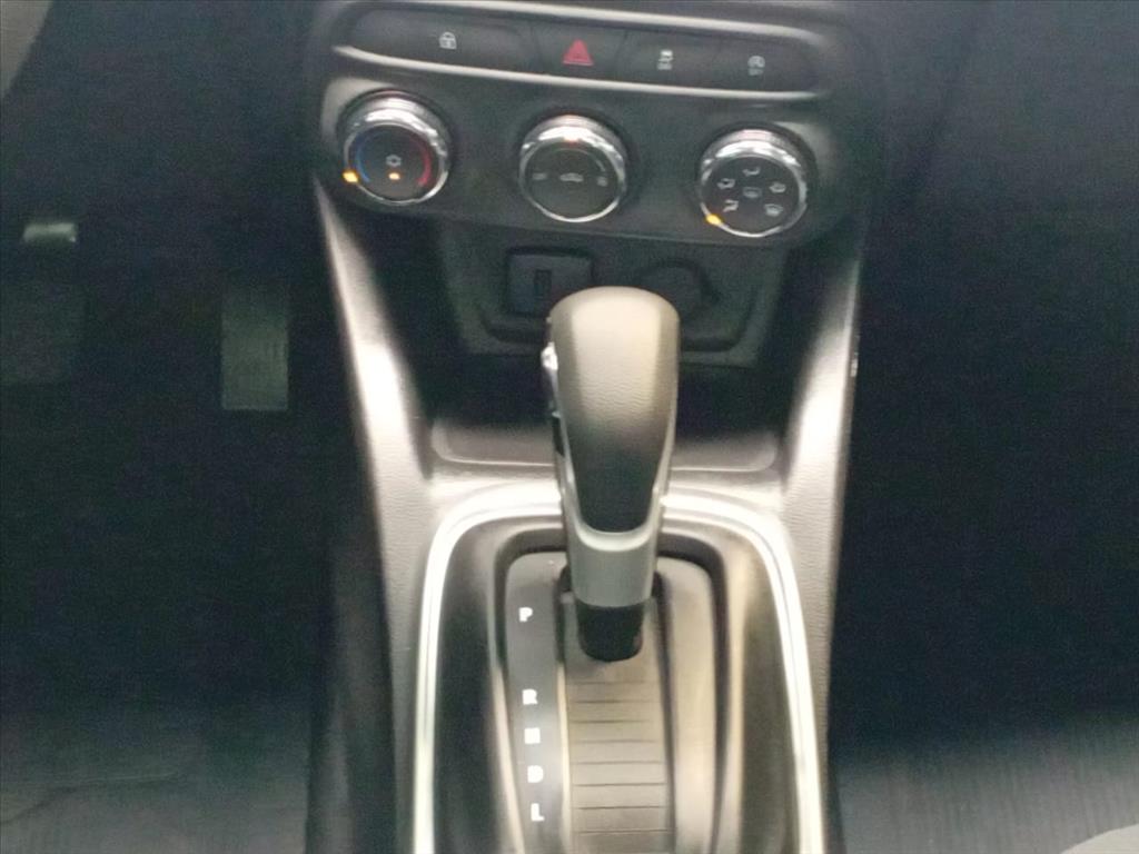 TRACKER 1.0 TURBO FLEX AUTOMÁTICO