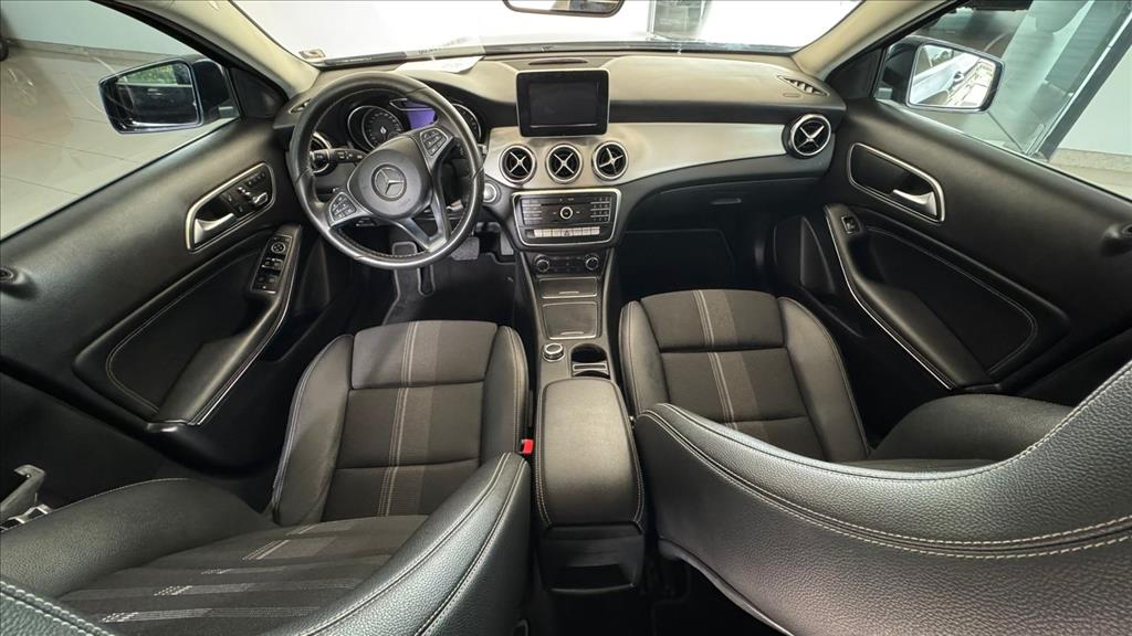 GLA 200 1.6 CGI FLEX ADVANCE 7G-DCT14