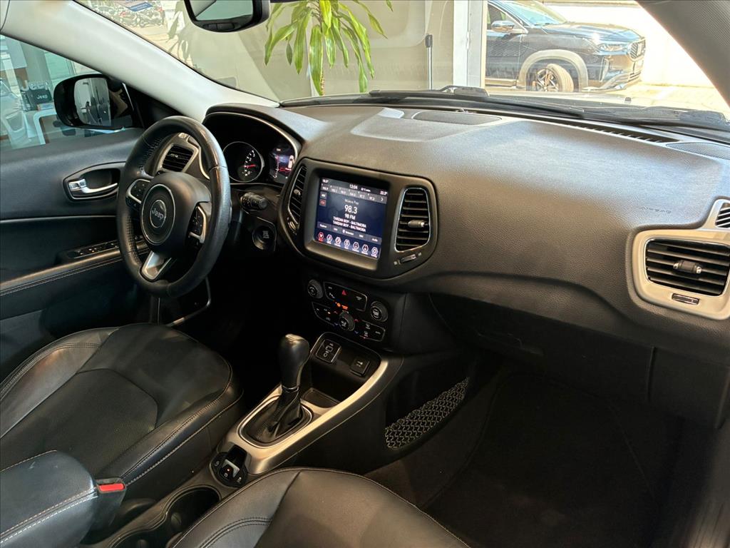 COMPASS 2.0 16V FLEX LONGITUDE AUTOMÁTICO