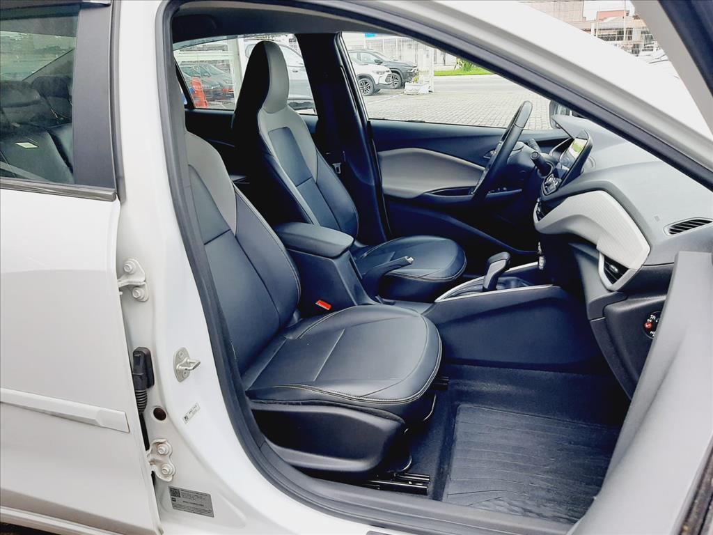 ONIX PLUS 1.0 TURBO FLEX PREMIER AUTOMÁTICO8