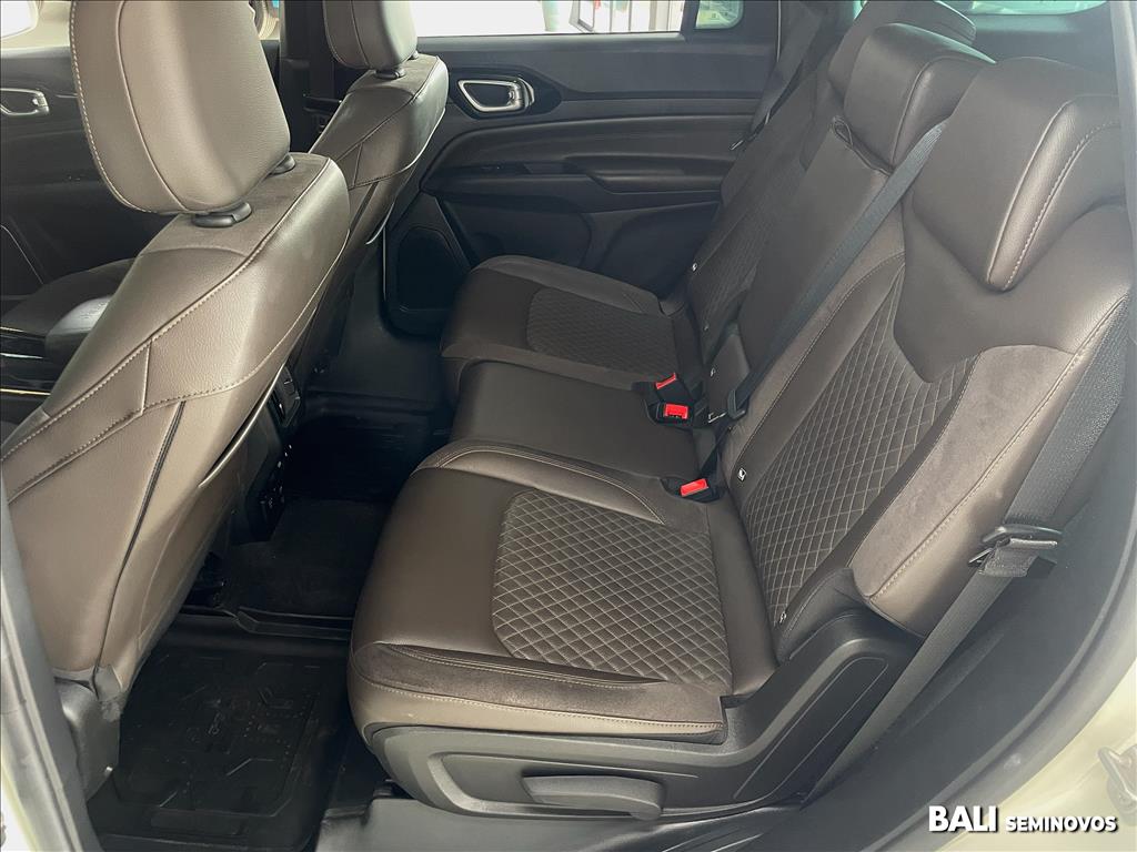 COMMANDER 1.3 T270 TURBO FLEX OVERLAND AT618