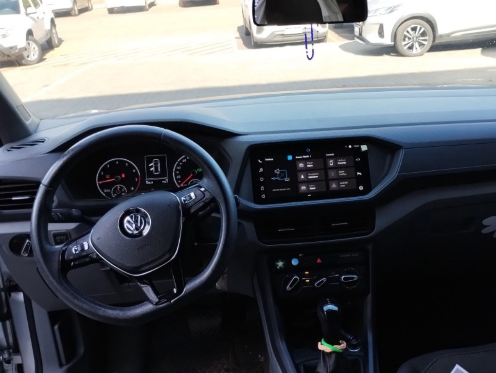 T-CROSS 1.0 200 TSI TOTAL FLEX AUTOMÁTICO2