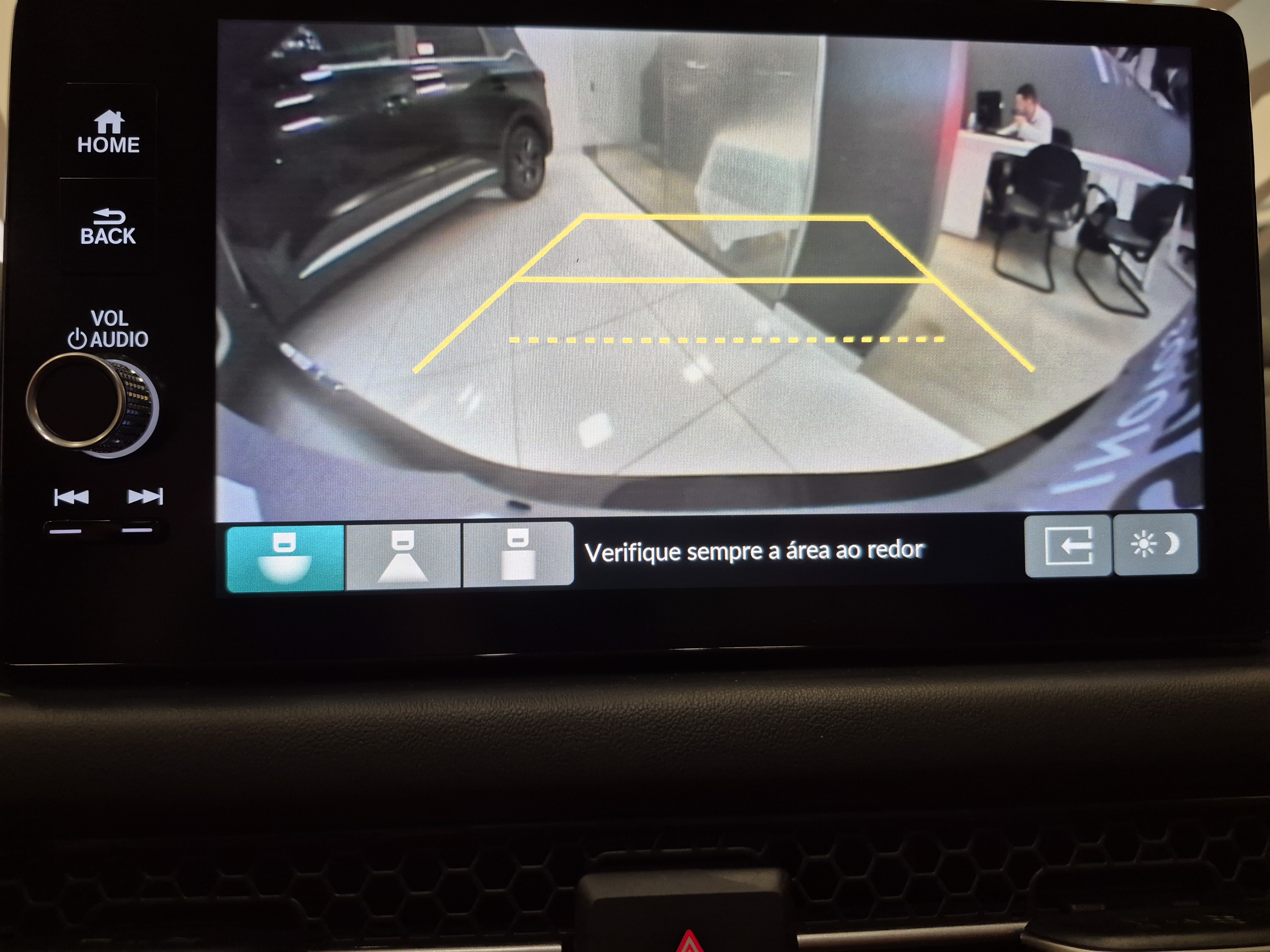 Foto ilustrativa do carro