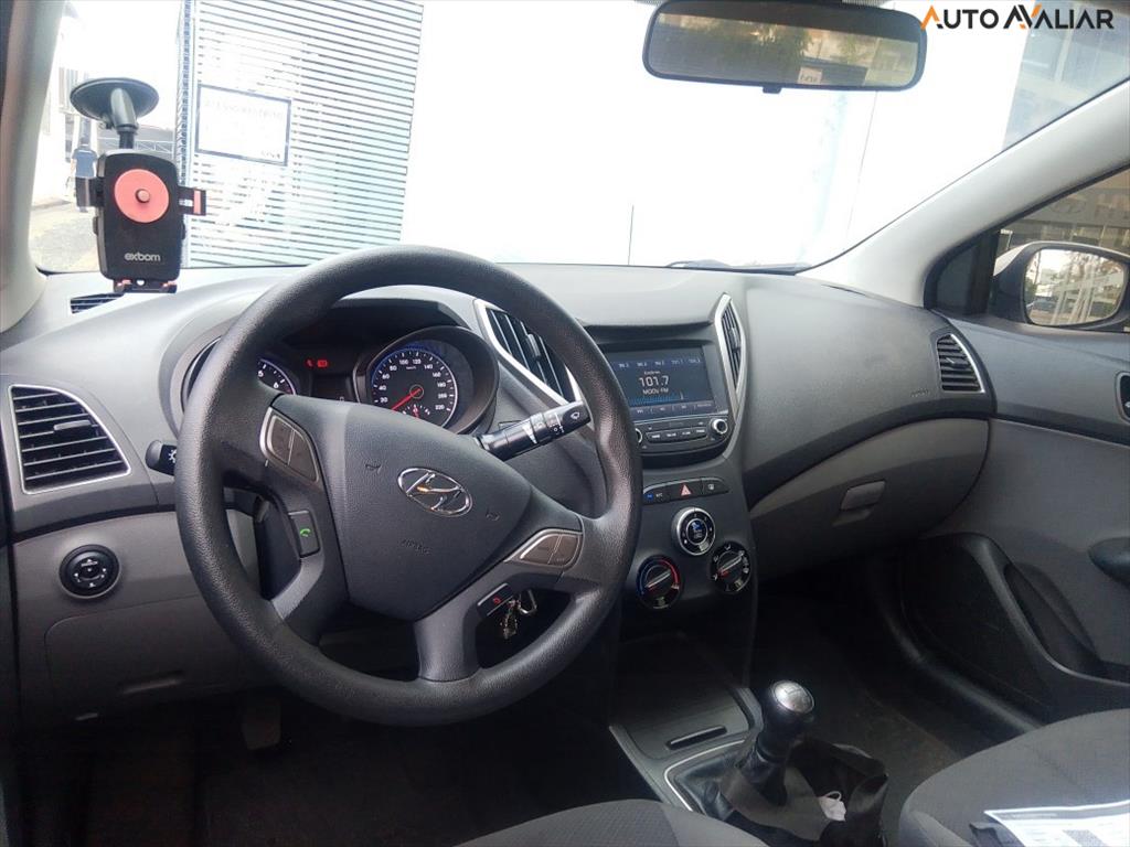 HB20S 1.0 COMFORT PLUS 12V FLEX 4P MANUAL2