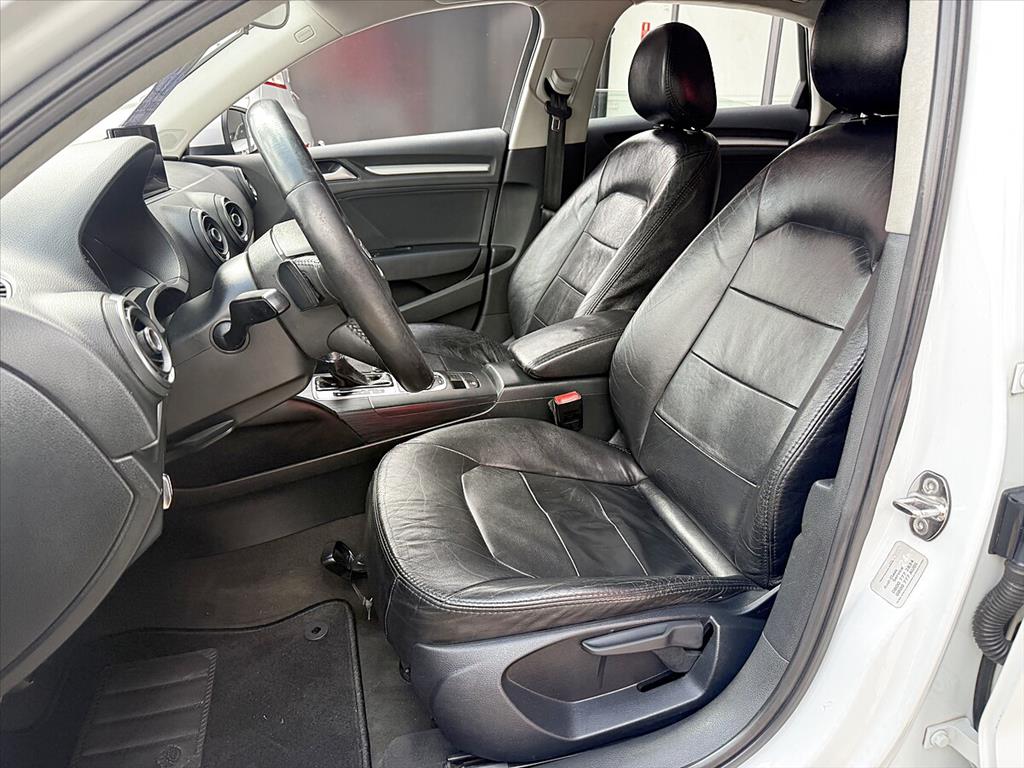 Audi A3 - 1.4 TFSI ATTRACTION 16V GASOLINA 4P S-TRONIC