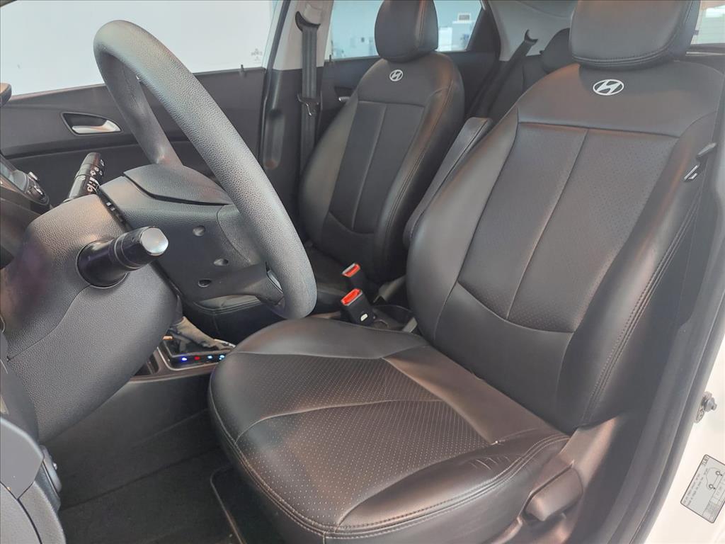 Hyundai-HB20-1.6 COMFORT PLUS 16V FLEX 4P AUTOMÁTICO