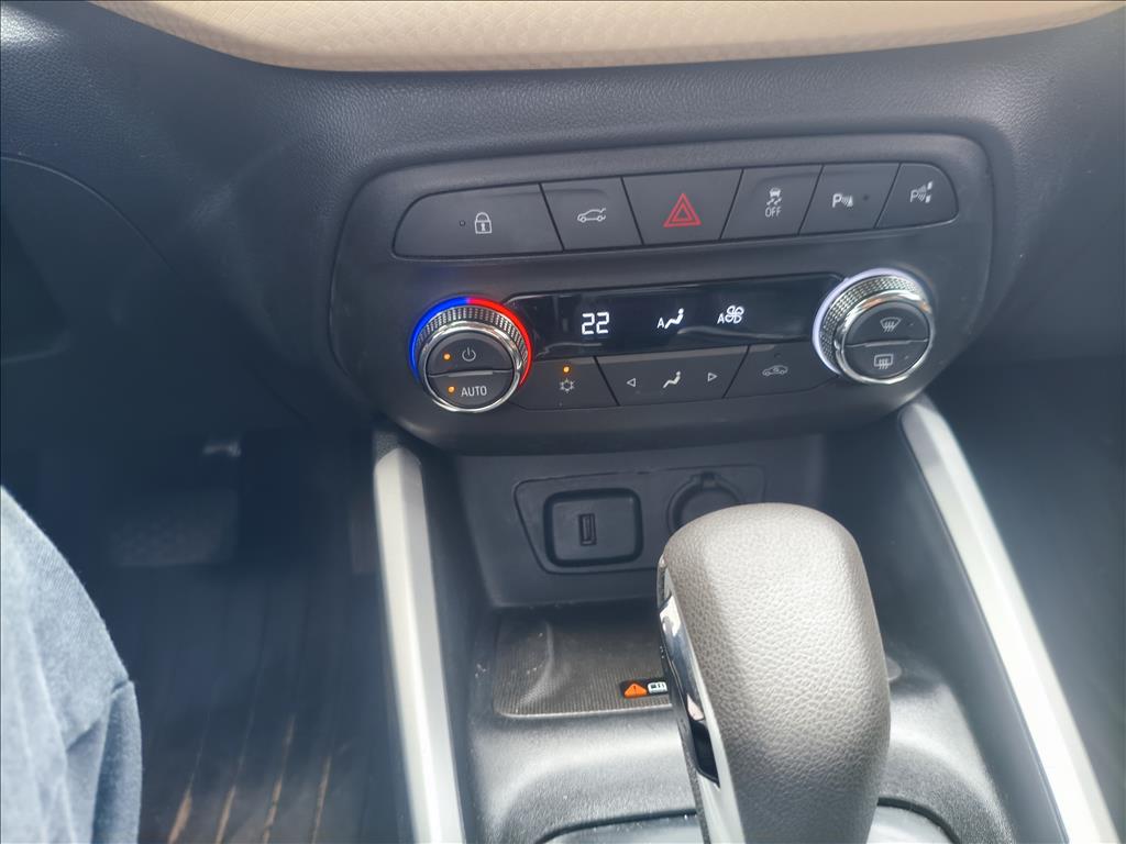 ONIX 1.0 TURBO FLEX PREMIER AUTOMÁTICO15