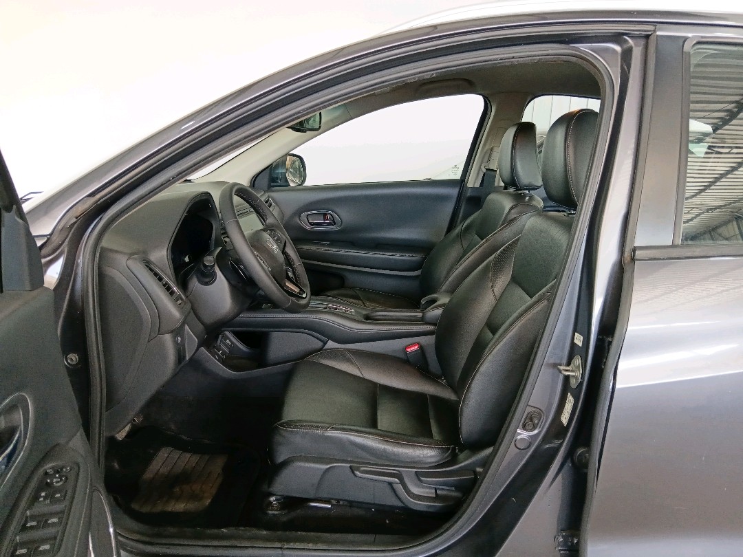 Honda-HR-V-1.8 16V FLEX TOURING 4P AUTOMÁTICO