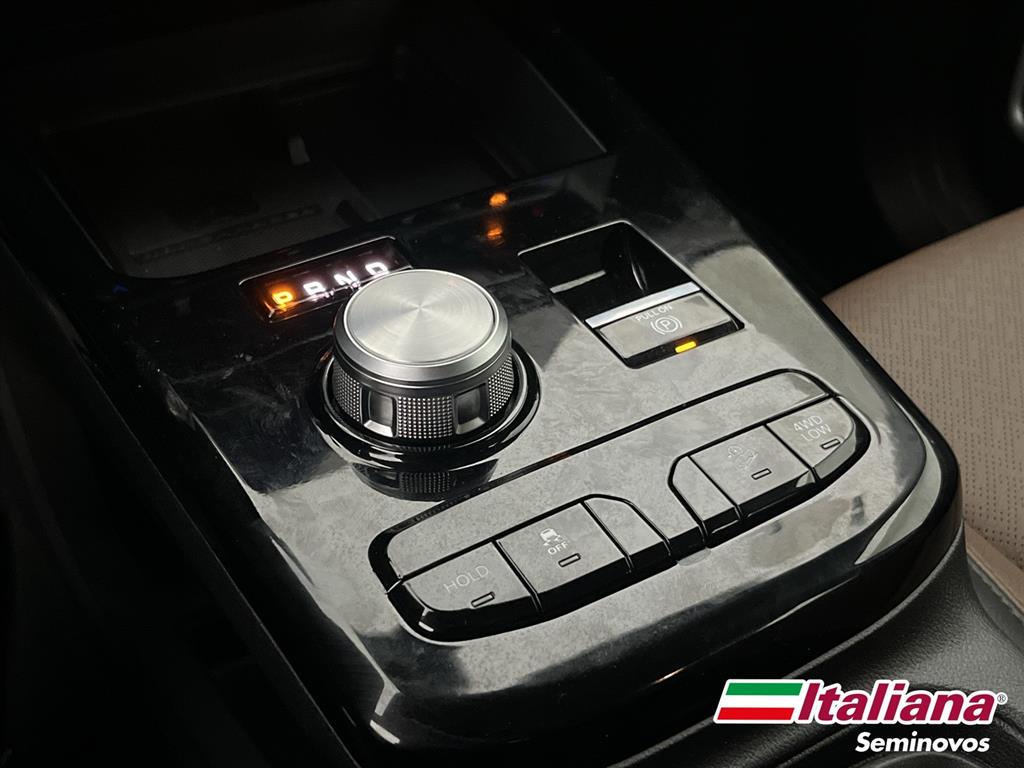 RAMPAGE 2.2 TURBO DIESEL LARAMIE 4X4 AUTOMÁTICO11