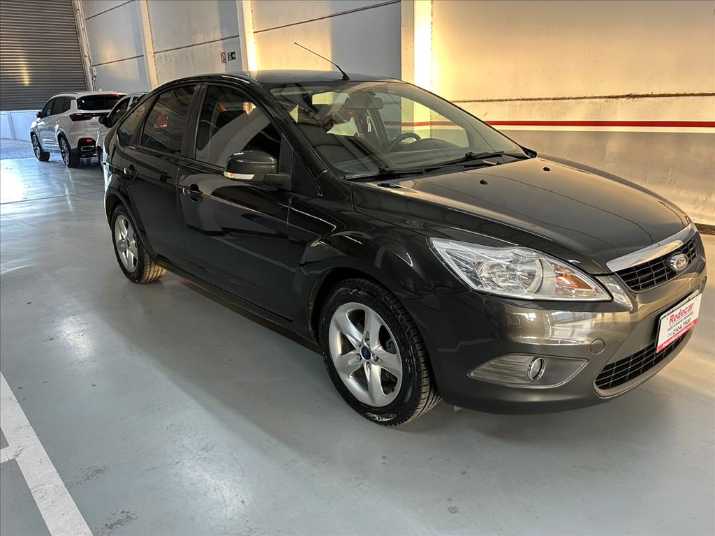 Ford-FOCUS-1.6 GL 16V FLEX 4P MANUAL