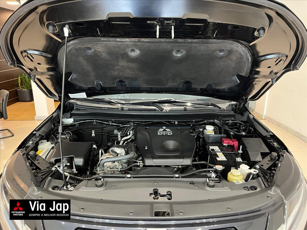 Mitsubishi-PAJERO SPORT-2.4 16V MIVEC TURBO DIESEL HPE-S AWD AUTOMÁTICO