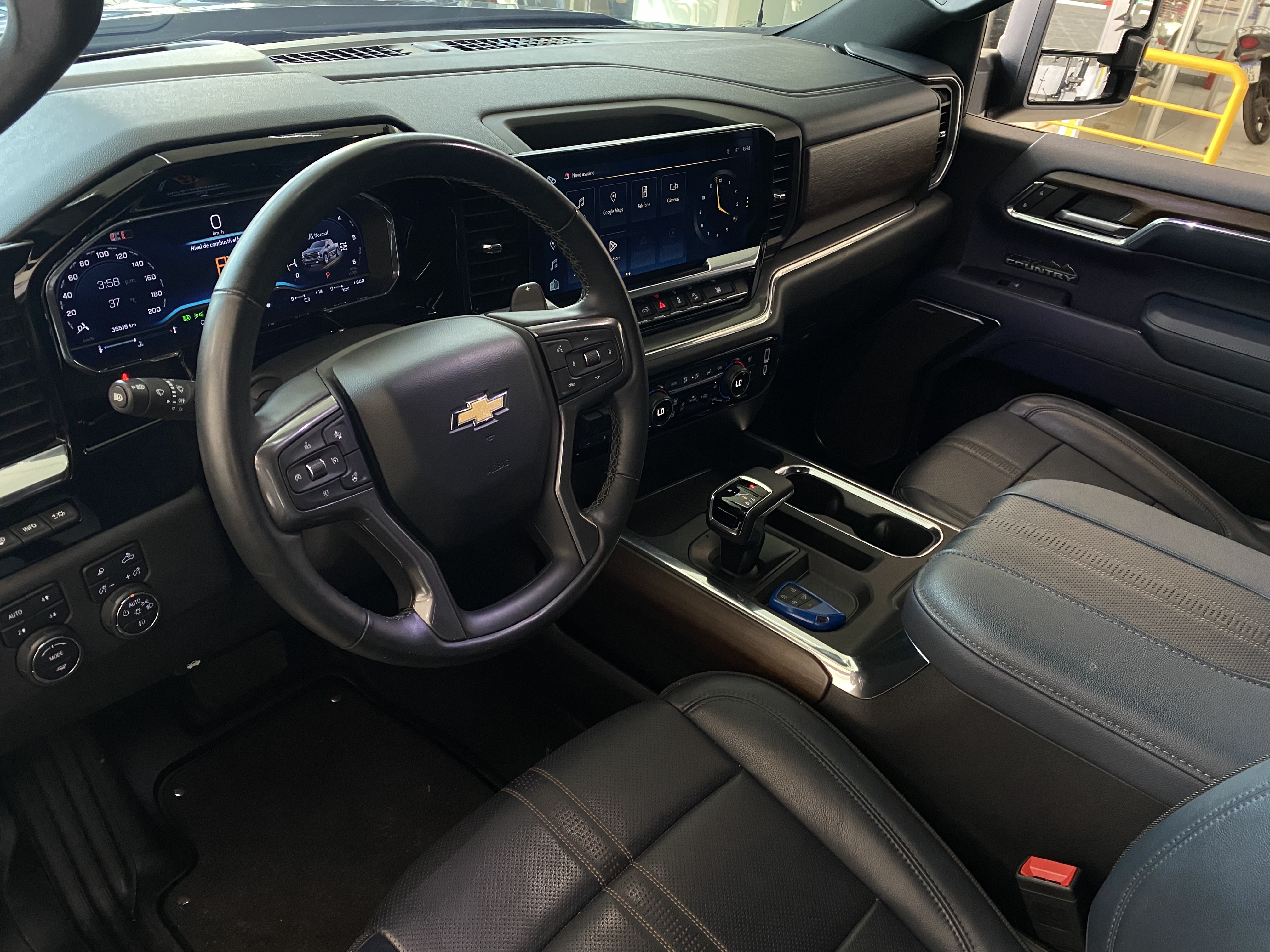 SILVERADO 5.3 V8 GASOLINA 1500 HIGH COUNTRY 4X4 AUTOMÁTICO6
