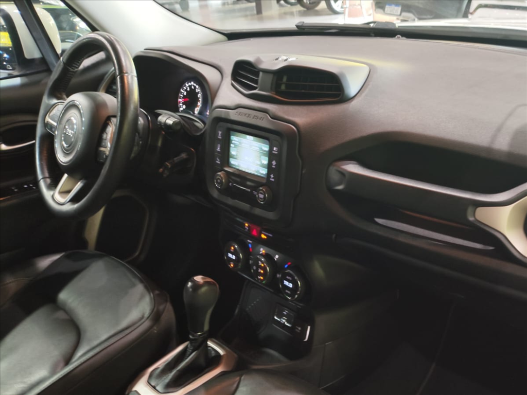 RENEGADE 1.8 16V FLEX LONGITUDE 4P AUTOMÁTICO13