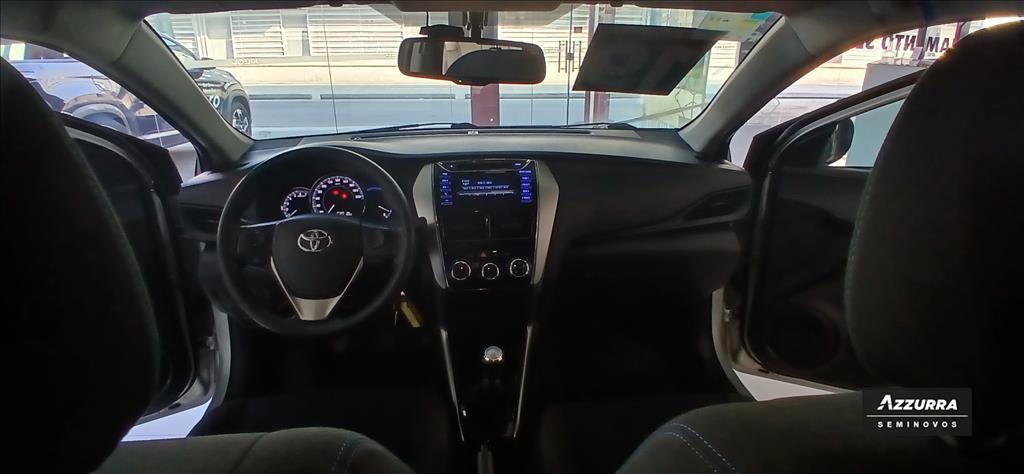 YARIS 1.5 16V FLEX SEDAN XL MANUAL14