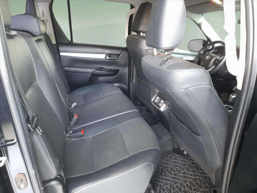 HILUX 2.8 D-4D TURBO DIESEL CD SRX 4X4 AUTOMÁTICO7