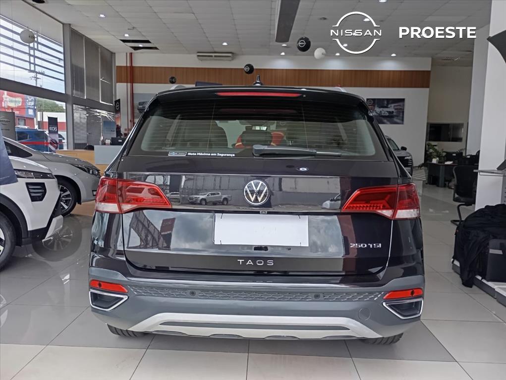 TAOS 1.4 250 TSI TOTAL FLEX HIGHLINE AUTOMÁTICO1