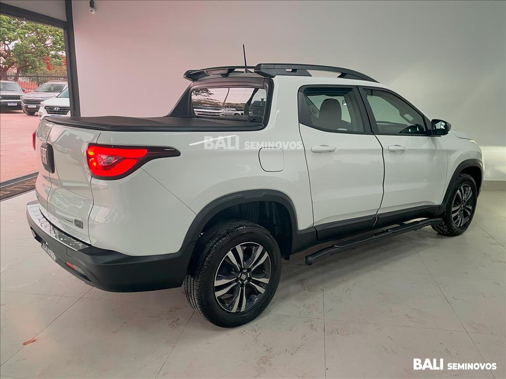 TORO 1.3 TURBO 270 FLEX FREEDOM AT66