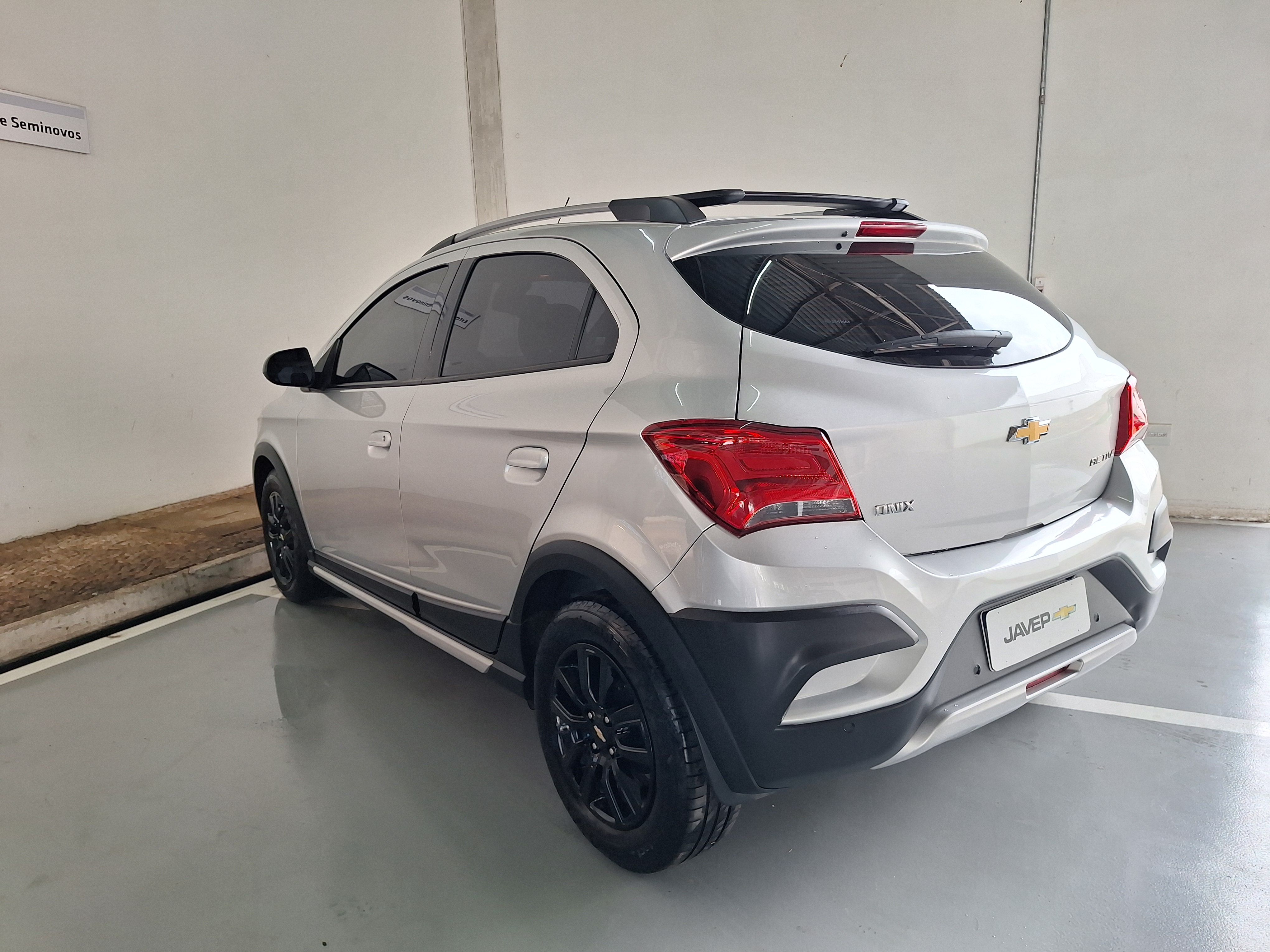 GM - Chevrolet-ONIX-1.4 MPFI ACTIV 8V FLEX 4P AUTOMÁTICO