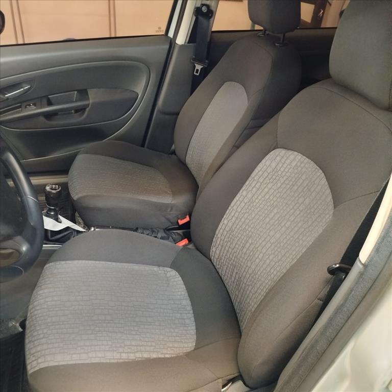 PUNTO 1.6 ESSENCE 16V FLEX 4P MANUAL