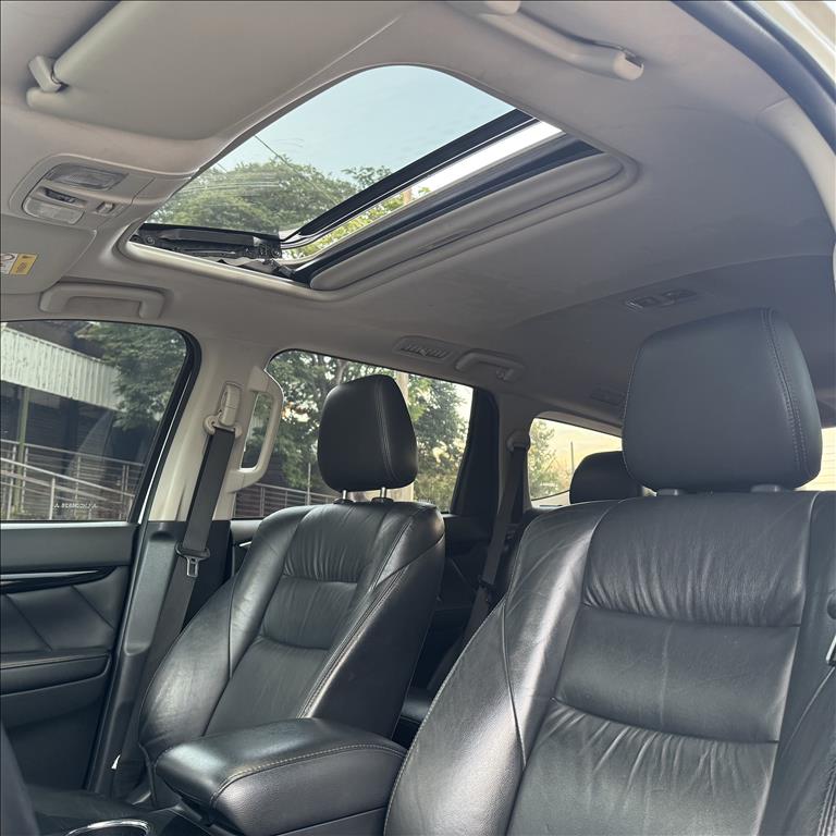 Mitsubishi-PAJERO SPORT-2.4 16V MIVEC TURBO DIESEL HPE AWD AUTOMÁTICO