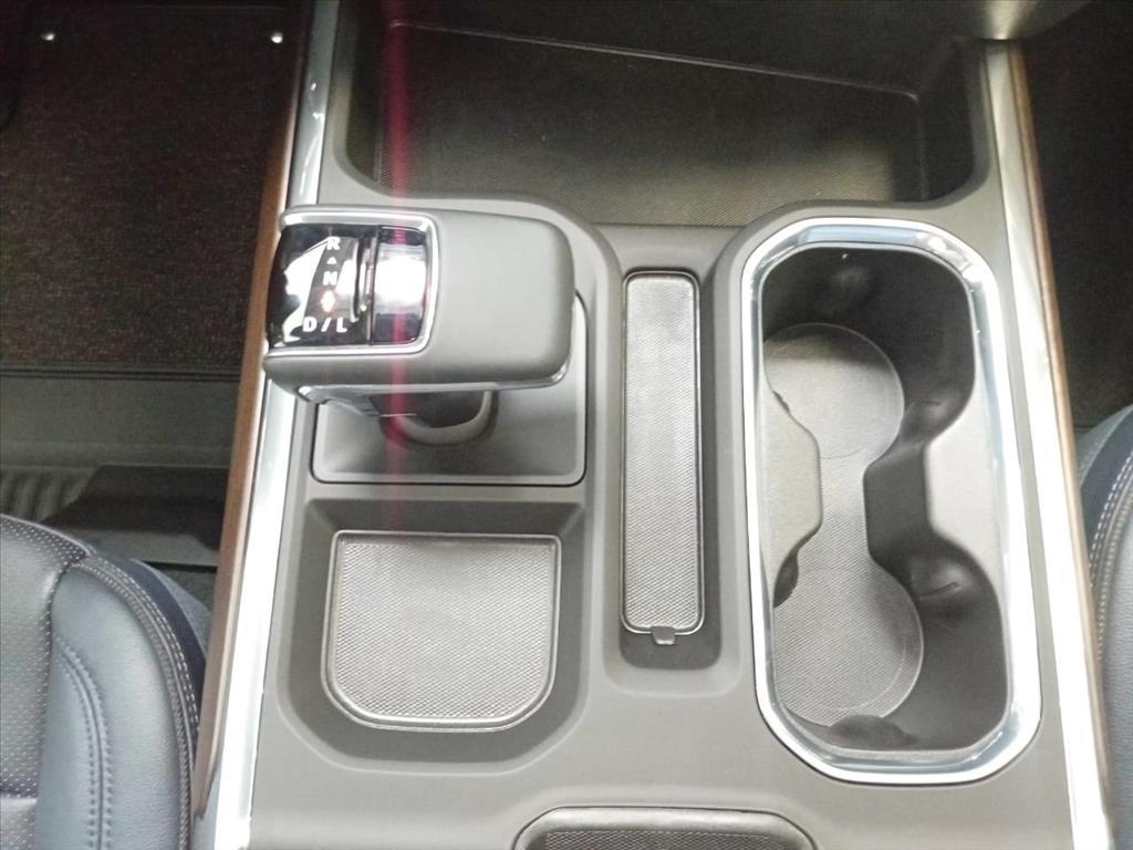 SILVERADO 5.3 V8 GASOLINA 1500 HIGH COUNTRY 4X4 AUTOMÁTICO