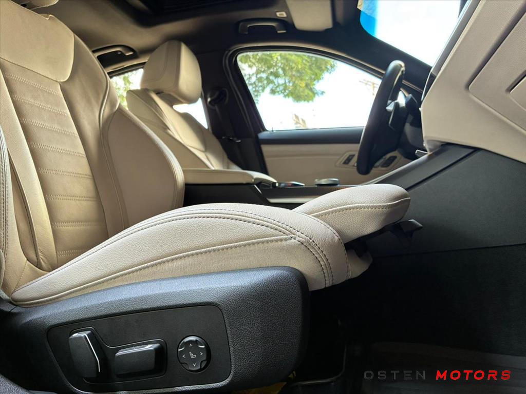 BMW-320i-2.0 16V TURBO FLEX M SPORT AUTOMÁTICO