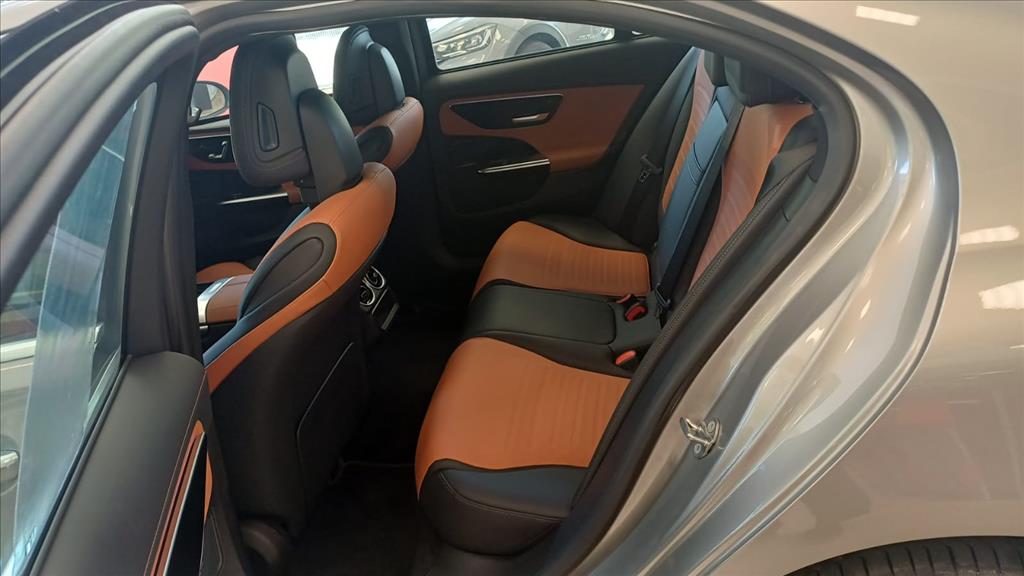 C 200 1.5 EQ BOOST HÍBRIDO AMG LINE 9G-TRONIC7