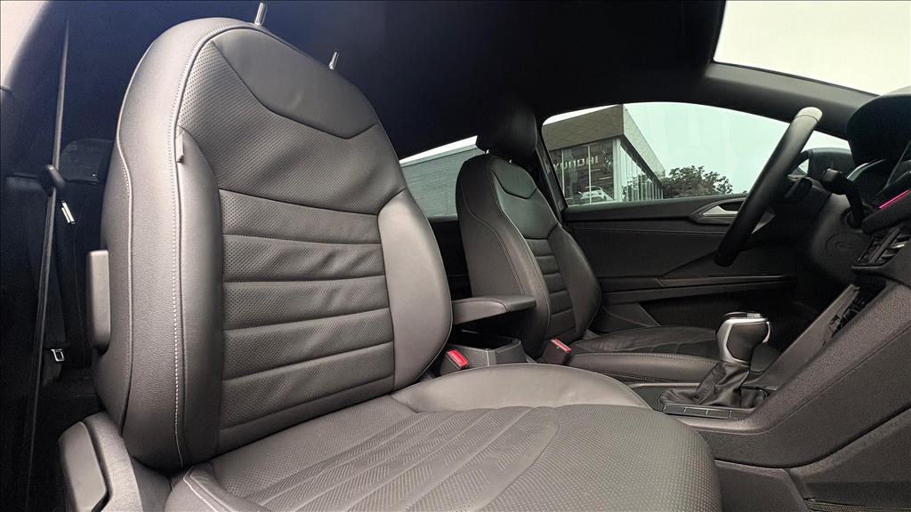 TAOS 1.4 250 TSI TOTAL FLEX HIGHLINE AUTOMÁTICO12