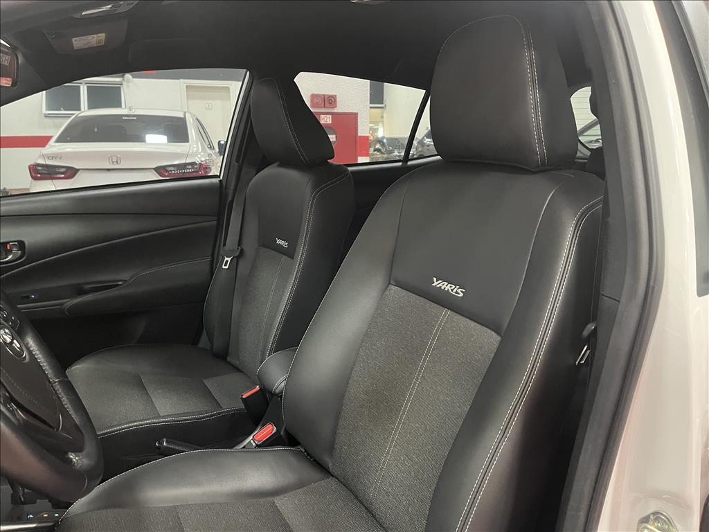 YARIS 1.5 16V FLEX XS MULTIDRIVE13