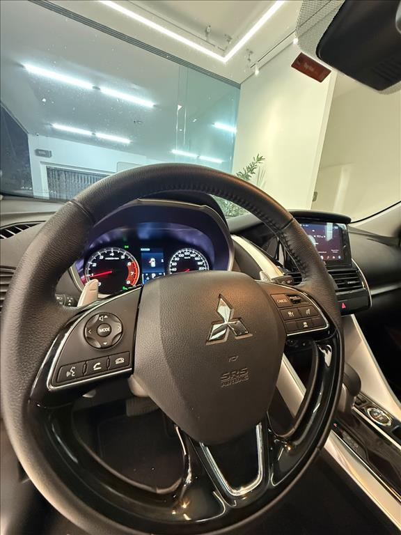 Mitsubishi-ECLIPSE CROSS-1.5 MIVEC TURBO GASOLINA HPE-S CVT