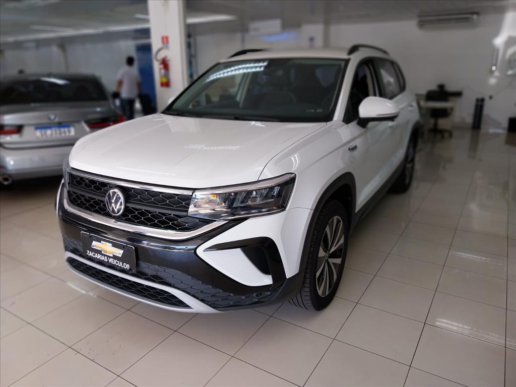 TAOS 1.4 250 TSI TOTAL FLEX COMFORTLINE AUTOMÁTICO1