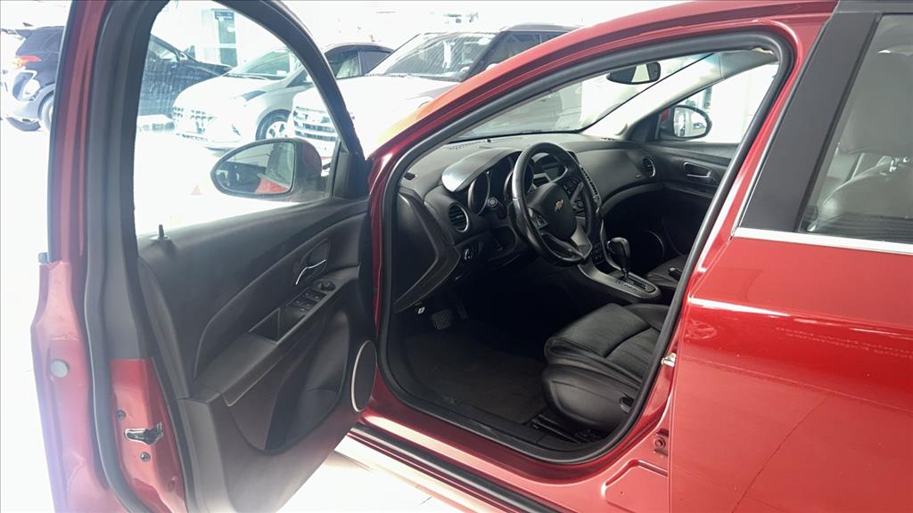 CRUZE 1.8 LT 16V FLEX 4P MANUAL14
