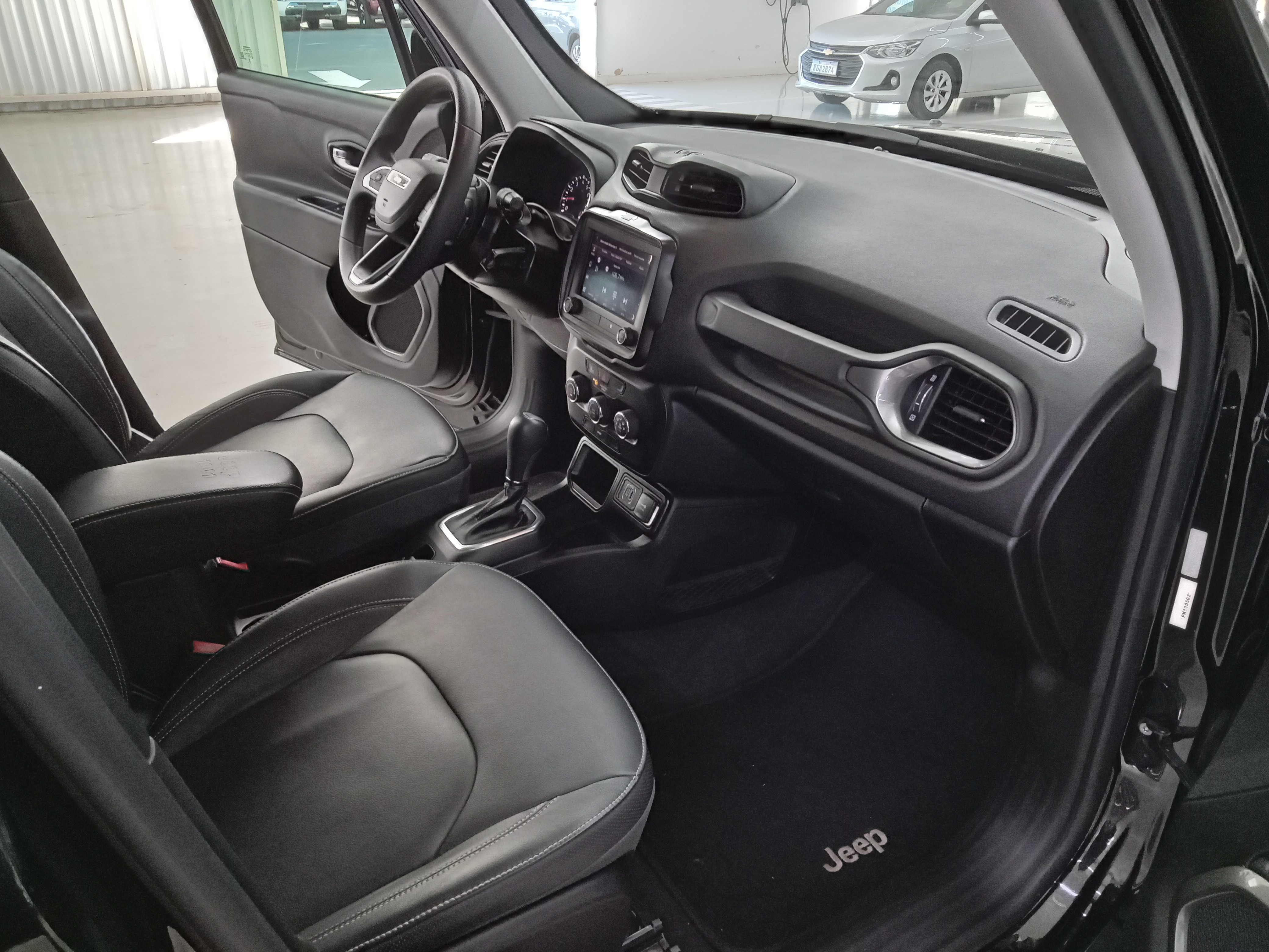 RENEGADE 1.3 T270 TURBO FLEX SPORT AT68