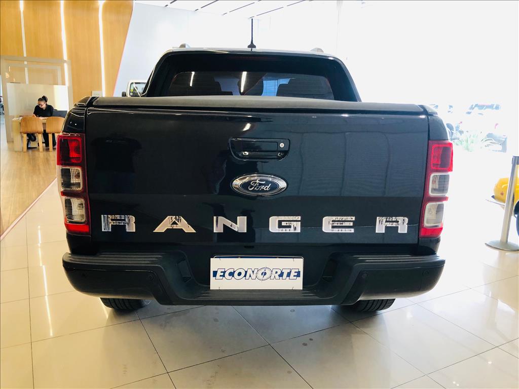 RANGER 2.2 BLACK 4X2 CD 16V DIESEL 4P AUTOMÁTICO4