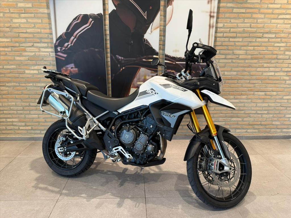 900 RALLY