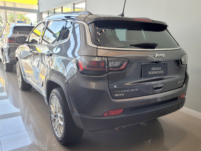 COMPASS 2.0 TD350 TURBO DIESEL LIMITED AT95