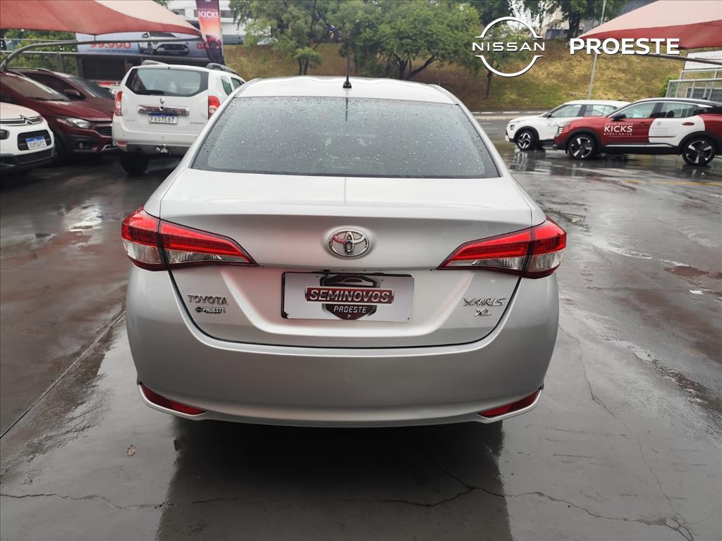 YARIS 1.5 16V FLEX SEDAN XL MANUAL5