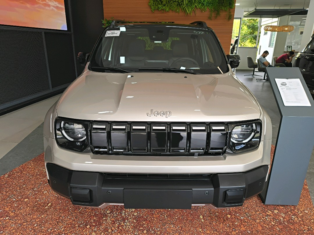 RENEGADE 1.3 T270 TURBO MHEV SAHARA AT60